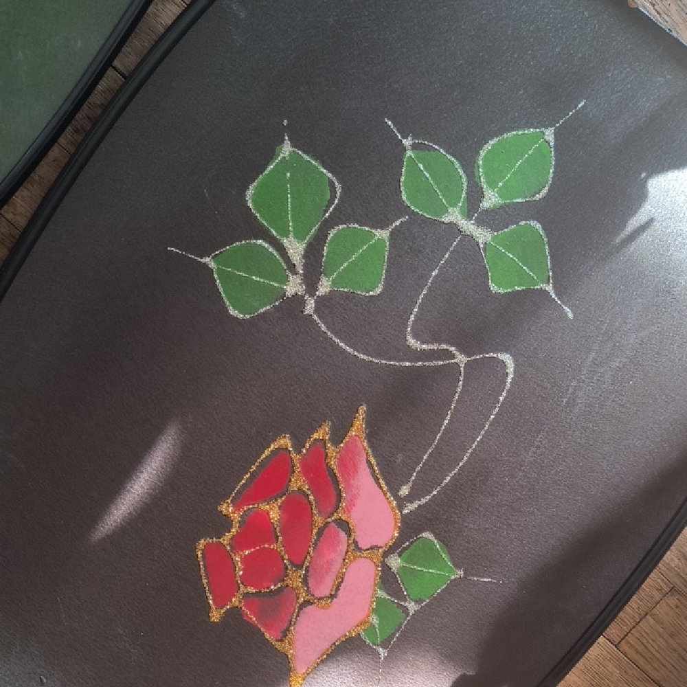 Vintage Decorative Trays with Floral and Fruit Designs - Picture 5 of 6